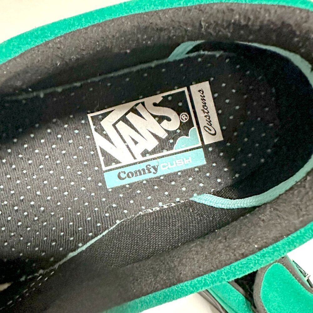 *NEW* RARE Vans Slip On Sneaker - Picture 9 of 9